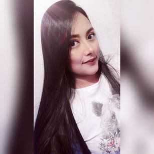 Model - Annyta latina