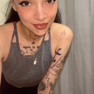 Model - Alyssa Melado small