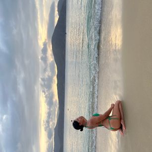 Model - Aristena dance