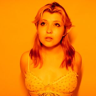 Model - Yumi Elfie roleplay