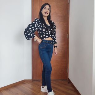 Model - LatinaAtenea sexy