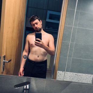 Model - British Dom Dan domination