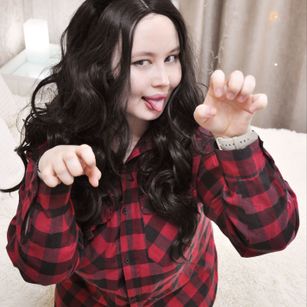 Model - ArielBobs BBW