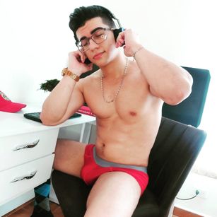 Model - AnibalSteam mescle