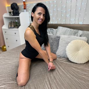 Model - VanessaAndCamilla anal