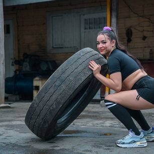 Model - any angell cum