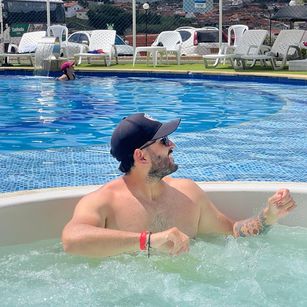 Model - LatinZacBones bisexual