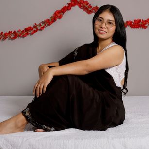 Model - Ramana pussy