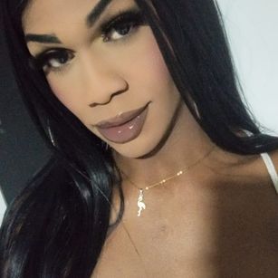 Model - SashaLeroy c2c