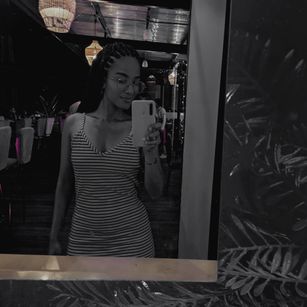 Model - violetta19 negra