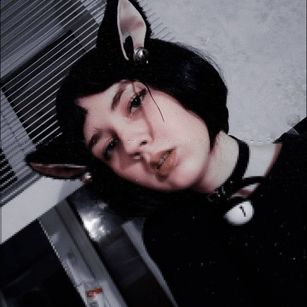 Model - sextory young