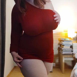 Model - CaraLollipop bigtits