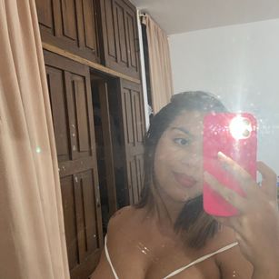 Model - Hanna Williams beautiful