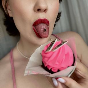 Model - Goddess Katy cei