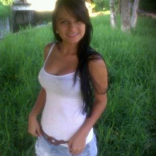 Model - Ela Gibson Blonde