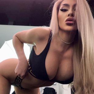 Model - RahellaStar niceass