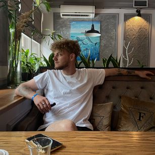 Model - DanWilson joi