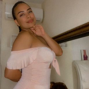 Model - AnnaKroes dildos