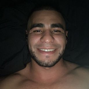 Model - Tony bigboobs