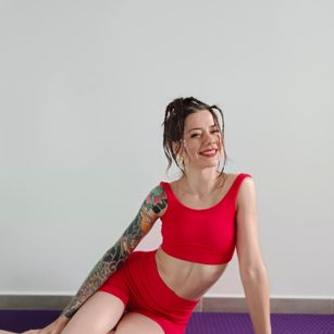 Model - VicktoriaLou joi