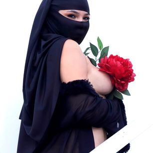 Model - nashira sexydance