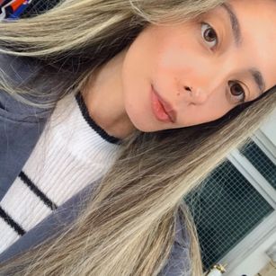 Model - Dominique your queen conversations