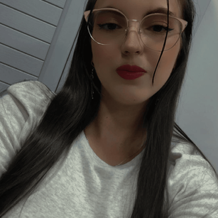 Model - Olivia Falcon fetish