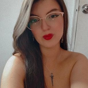 Model - Olivia Falcon hairy