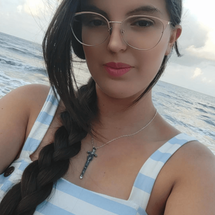 Model - Olivia Falcon hairy