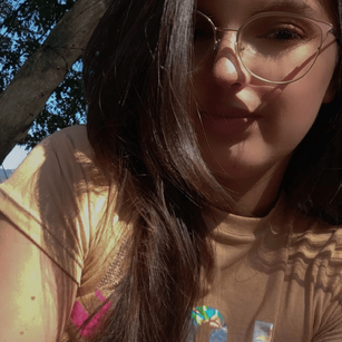 Model - Olivia Falcon joi