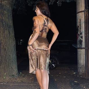 Model - NadiraNoor fetish