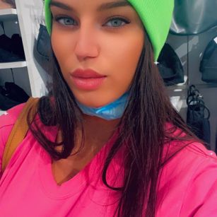 Model - NadiraNoor greeneyes