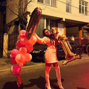 Model - NadiraNoor squirt