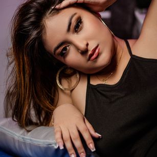 Model - LindaDaniela feet