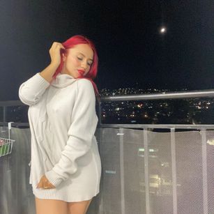 Model - Lucifer pantyhose