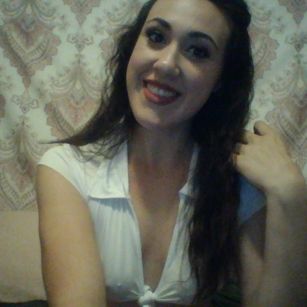 Model - Karen Kums  deepthroat