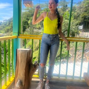 Model - Alaska Blue blowjob