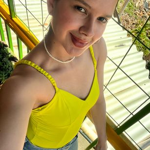 Model - Alaska Blue pussy