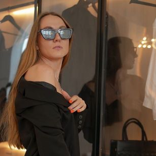 Model - Alexa squirt