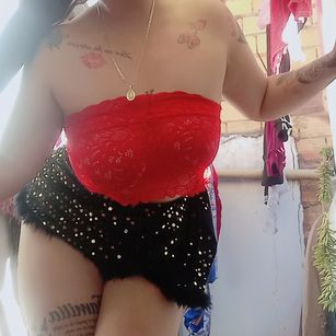 Model - AngelyDirtySquirt bondage