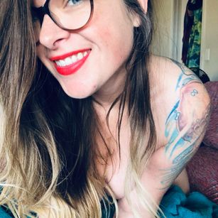 Model - LenaAdams homewrecker