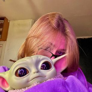 Model - Karolina feet