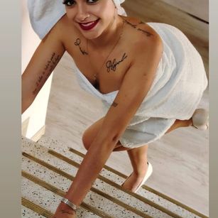 Model - Reichel Cloe bigass