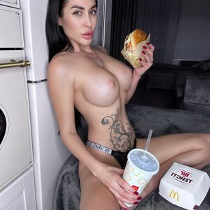 Model - MarinaStar tease