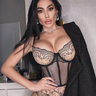 Model - MarinaStar friend