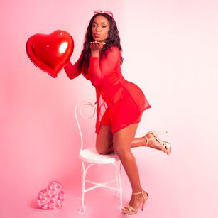 Model - GabyFisher bigboobs