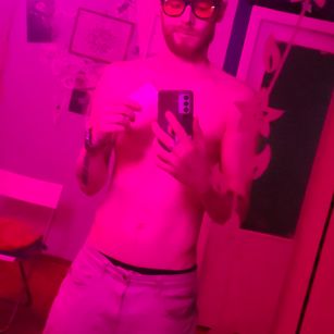 Model - Conor_Cat strong