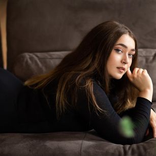 Model - Katherine_Lewis domination