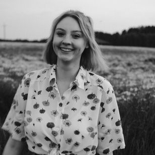 Model - Madeline sexy