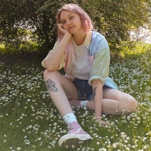 Model - Madeline blueeyes